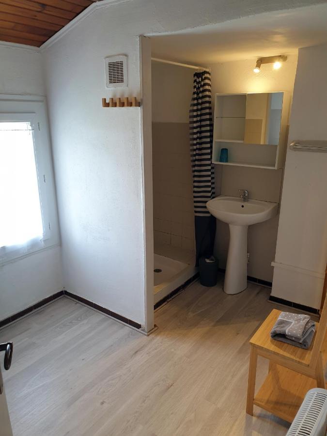 Appartement 62 M2 1Er Etage Avec Jardin Au Rdc Saint-Génis エクステリア 写真