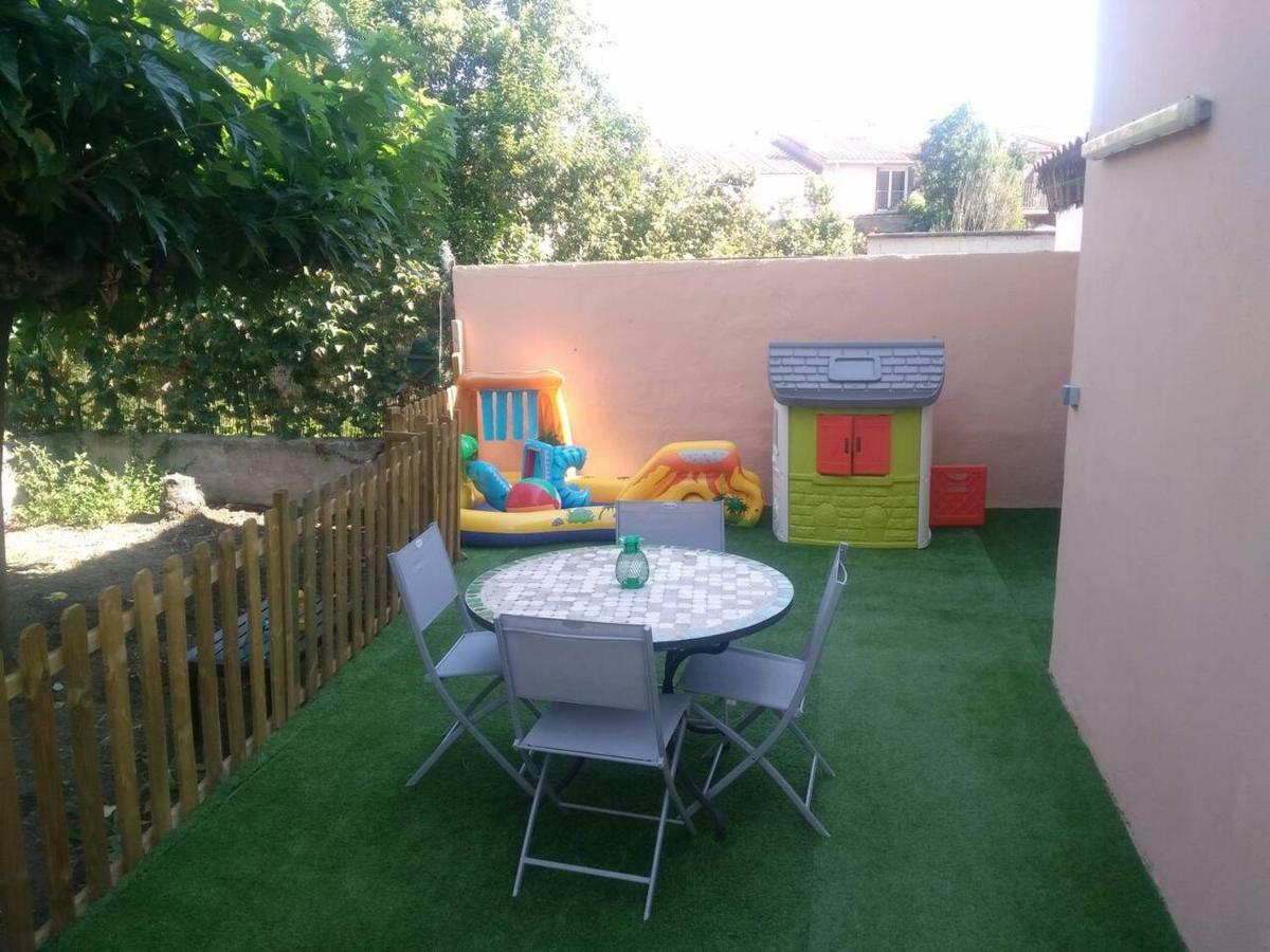 Appartement 62 M2 1Er Etage Avec Jardin Au Rdc Saint-Génis エクステリア 写真