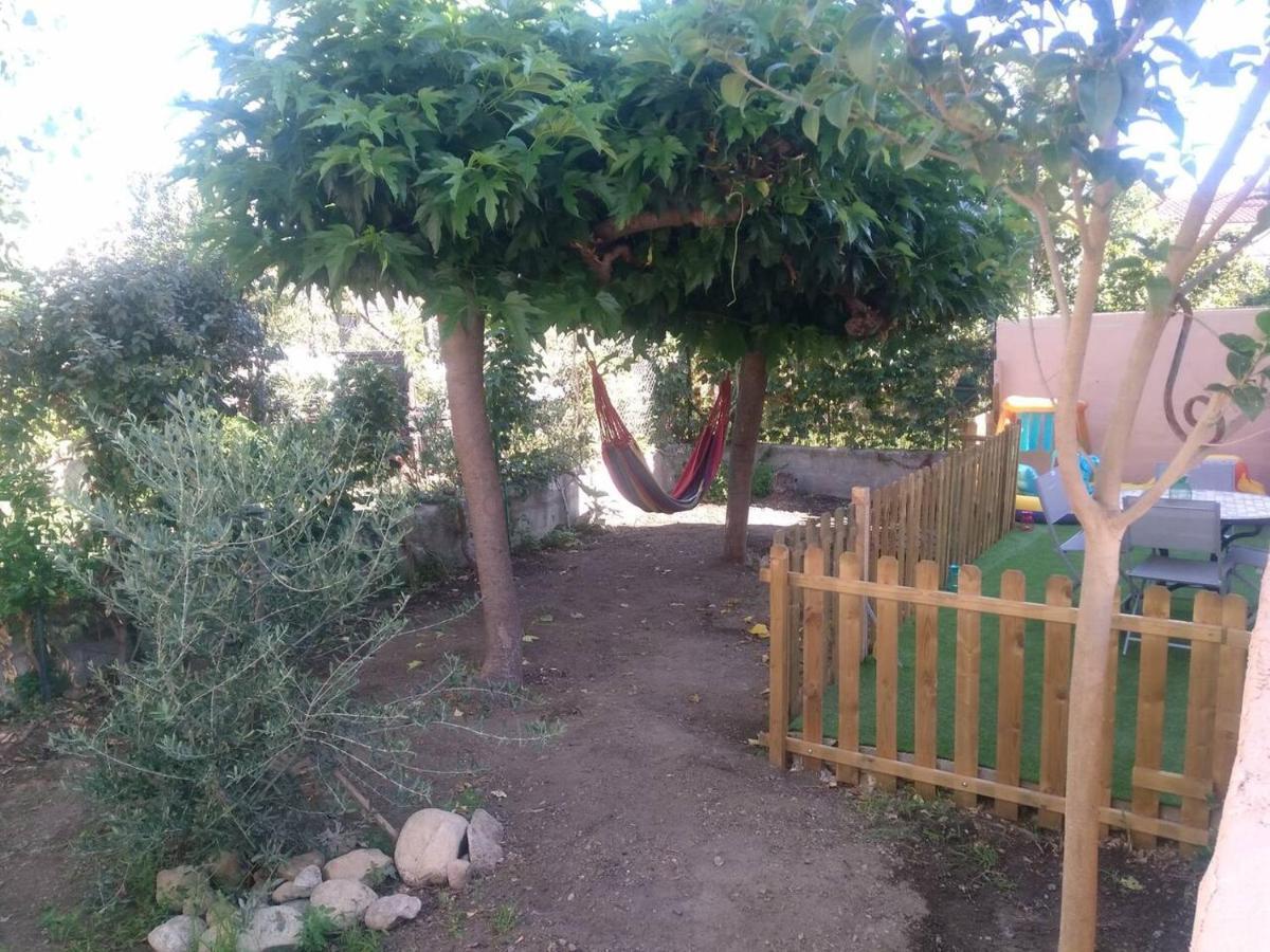 Appartement 62 M2 1Er Etage Avec Jardin Au Rdc Saint-Génis エクステリア 写真